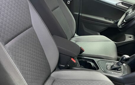 Volkswagen Tiguan II, 2017 год, 2 170 000 рублей, 11 фотография