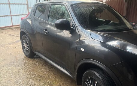 Nissan Juke II, 2013 год, 920 000 рублей, 2 фотография