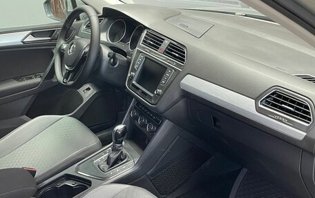 Volkswagen Tiguan II, 2017 год, 2 170 000 рублей, 8 фотография