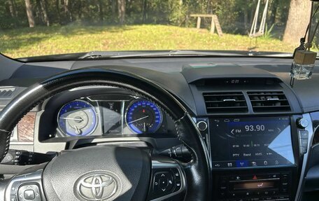 Toyota Camry, 2017 год, 2 700 000 рублей, 19 фотография