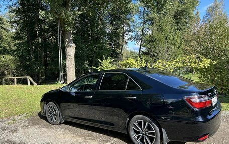 Toyota Camry, 2017 год, 2 700 000 рублей, 7 фотография