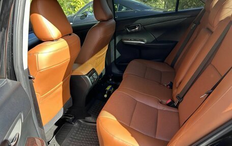 Toyota Camry, 2017 год, 2 700 000 рублей, 23 фотография