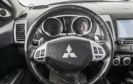 Mitsubishi Outlander III рестайлинг 3, 2008 год, 1 269 000 рублей, 15 фотография