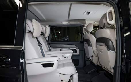 Mercedes-Benz V-Класс, 2026 год, 14 490 000 рублей, 33 фотография