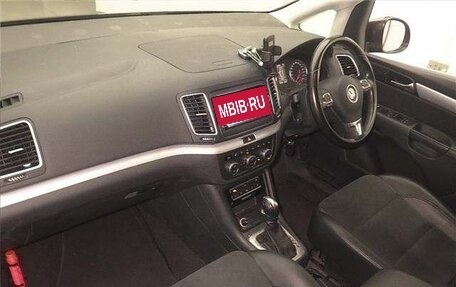 Volkswagen Sharan II, 2015 год, 878 000 рублей, 4 фотография