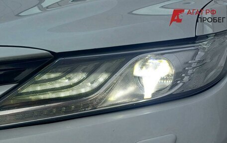 Toyota Camry, 2020 год, 2 700 000 рублей, 3 фотография