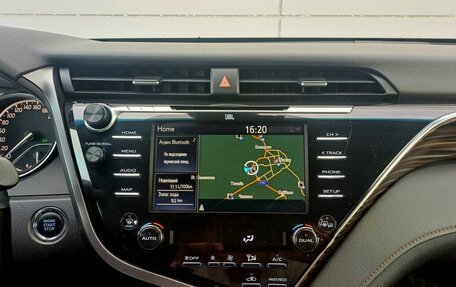 Toyota Camry, 2020 год, 2 700 000 рублей, 23 фотография