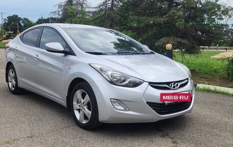 Hyundai Elantra V, 2011 год, 990 000 рублей, 3 фотография