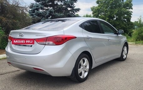 Hyundai Elantra V, 2011 год, 990 000 рублей, 5 фотография