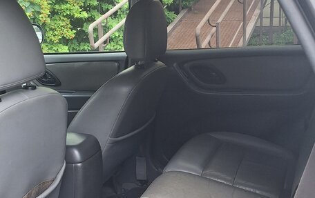Ford Escape II, 2005 год, 200 000 рублей, 6 фотография