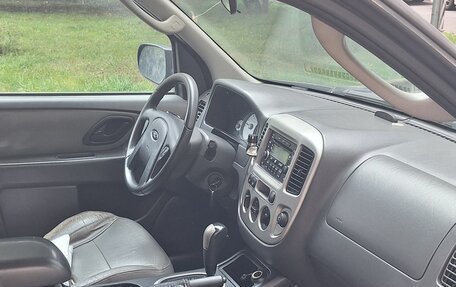 Ford Escape II, 2005 год, 200 000 рублей, 5 фотография