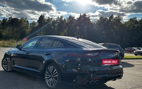 KIA Stinger I, 2019 год, 2 500 000 рублей, 8 фотография
