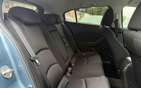 Mazda Axela, 2016 год, 970 000 рублей, 17 фотография