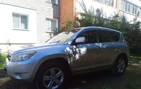 Toyota RAV4, 2006 год, 1 050 000 рублей, 4 фотография