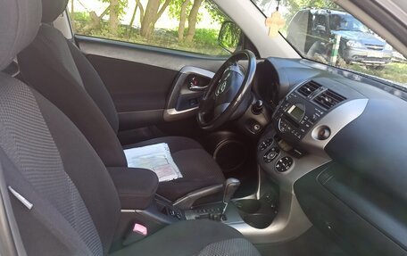 Toyota RAV4, 2006 год, 1 050 000 рублей, 6 фотография