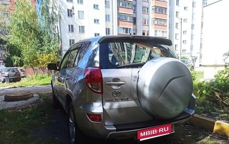 Toyota RAV4, 2006 год, 1 050 000 рублей, 3 фотография
