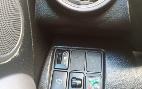 Toyota RAV4, 2006 год, 1 050 000 рублей, 15 фотография