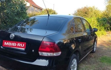 Volkswagen Polo VI (EU Market), 2011 год, 750 000 рублей, 18 фотография
