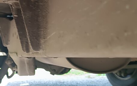 Toyota Land Cruiser 100 рестайлинг 2, 2000 год, 1 650 000 рублей, 11 фотография