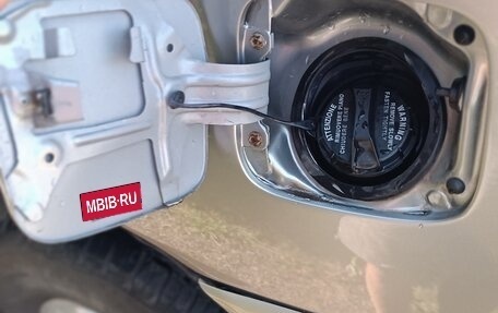 Toyota Land Cruiser 100 рестайлинг 2, 2000 год, 1 650 000 рублей, 21 фотография
