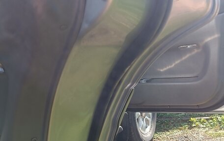 Toyota Land Cruiser 100 рестайлинг 2, 2000 год, 1 650 000 рублей, 25 фотография