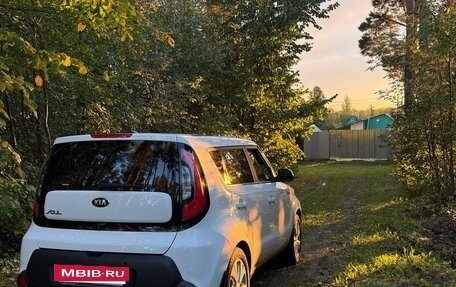 KIA Soul II рестайлинг, 2016 год, 1 477 000 рублей, 3 фотография