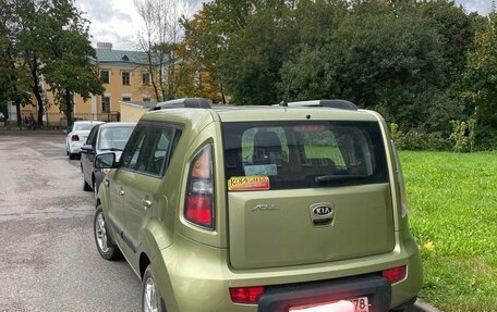 KIA Soul I рестайлинг, 2010 год, 860 000 рублей, 3 фотография