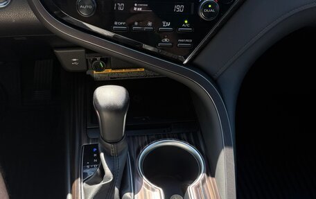 Toyota Camry, 2020 год, 4 350 000 рублей, 9 фотография