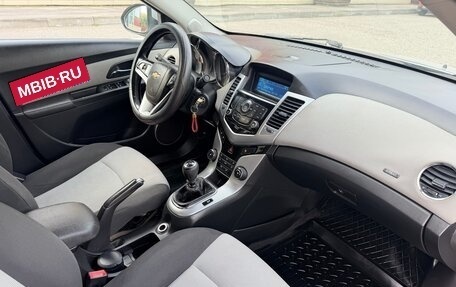 Chevrolet Cruze II, 2012 год, 920 000 рублей, 10 фотография