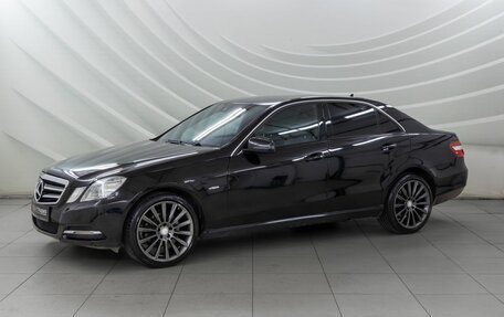 Mercedes-Benz E-Класс, 2011 год, 1 348 000 рублей, 3 фотография