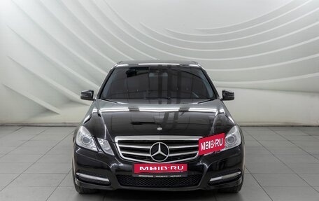 Mercedes-Benz E-Класс, 2011 год, 1 348 000 рублей, 2 фотография