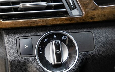 Mercedes-Benz E-Класс, 2011 год, 1 348 000 рублей, 16 фотография