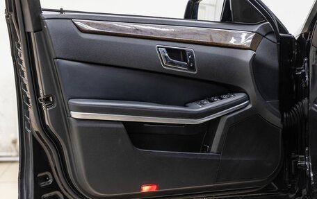 Mercedes-Benz E-Класс, 2011 год, 1 348 000 рублей, 29 фотография