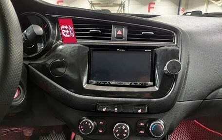 KIA cee'd III, 2016 год, 1 049 000 рублей, 19 фотография
