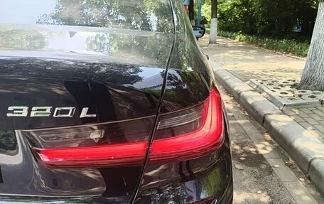BMW 3 серия, 2022 год, 2 900 000 рублей, 16 фотография