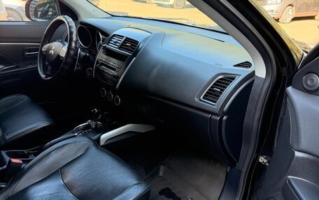 Mitsubishi ASX I рестайлинг, 2010 год, 1 000 000 рублей, 16 фотография