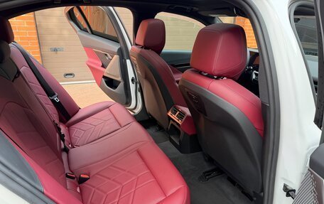 BMW 5 серия, 2024 год, 6 950 000 рублей, 9 фотография