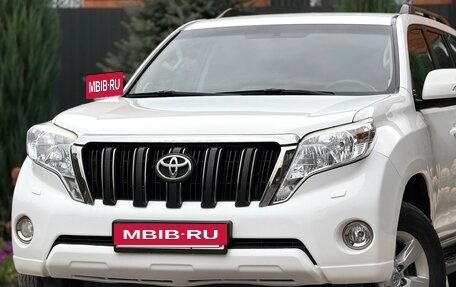 Toyota Land Cruiser Prado 150 рестайлинг 2, 2015 год, 3 450 000 рублей, 5 фотография