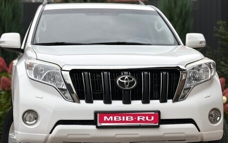 Toyota Land Cruiser Prado 150 рестайлинг 2, 2015 год, 3 450 000 рублей, 7 фотография
