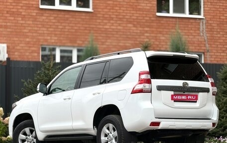 Toyota Land Cruiser Prado 150 рестайлинг 2, 2015 год, 3 450 000 рублей, 11 фотография