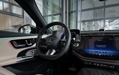 Mercedes-Benz E-Класс, 2025 год, 9 200 000 рублей, 26 фотография