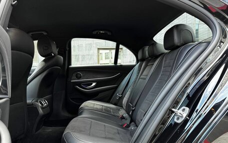 Mercedes-Benz E-Класс, 2018 год, 2 475 000 рублей, 13 фотография