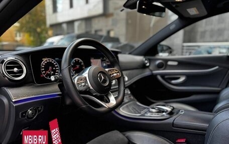 Mercedes-Benz E-Класс, 2018 год, 2 475 000 рублей, 8 фотография
