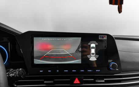 Hyundai Elantra, 2022 год, 2 200 000 рублей, 20 фотография