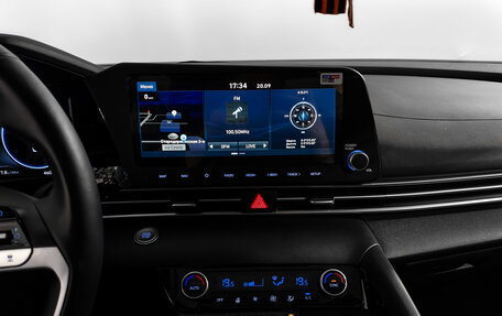 Hyundai Elantra, 2022 год, 2 200 000 рублей, 19 фотография