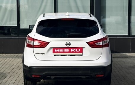Nissan Qashqai, 2016 год, 1 715 000 рублей, 4 фотография