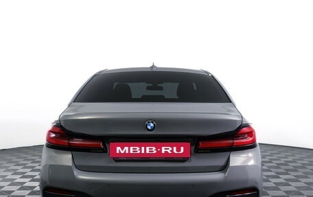 BMW 5 серия, 2020 год, 4 650 000 рублей, 6 фотография