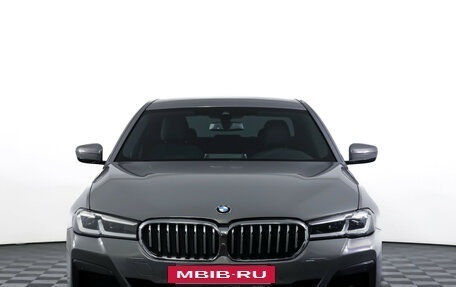 BMW 5 серия, 2020 год, 4 650 000 рублей, 2 фотография