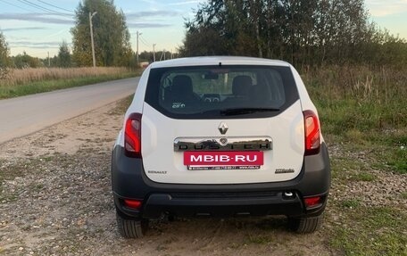 Renault Duster I рестайлинг, 2016 год, 749 000 рублей, 2 фотография