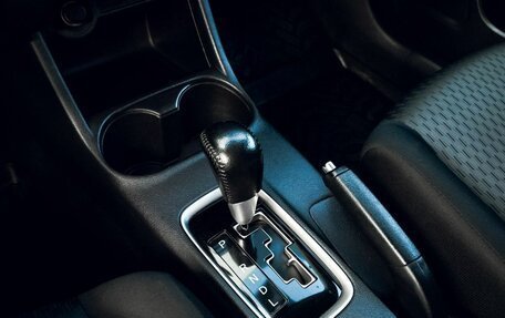 Mitsubishi Outlander III рестайлинг 3, 2013 год, 1 585 000 рублей, 10 фотография